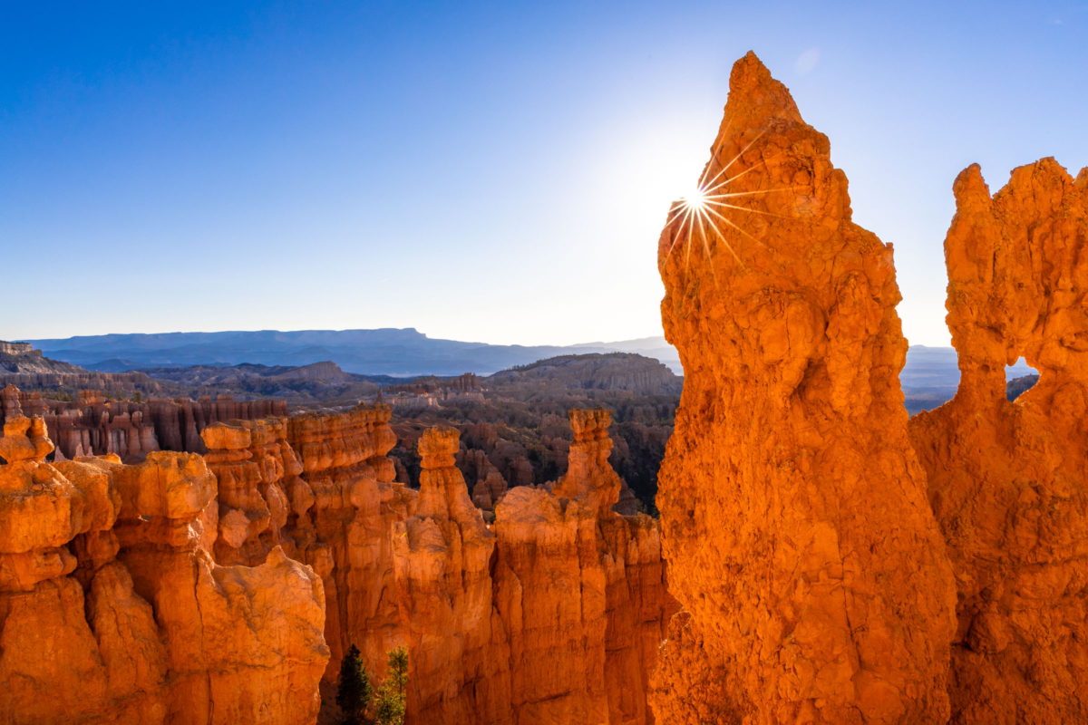 Sunrise sunstar at Bryce Canyon Utah