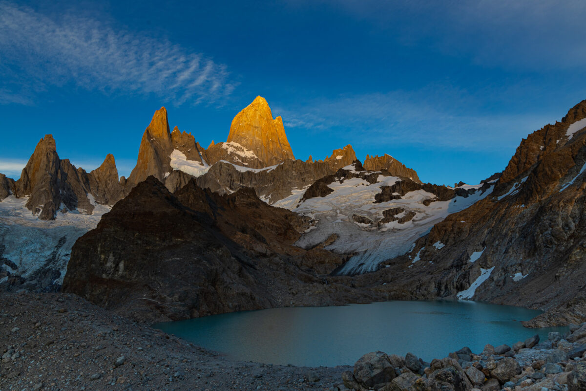 Sunrise light on Mount Fitz Roy above Laguna de los Tres in Patagonia, Argentina