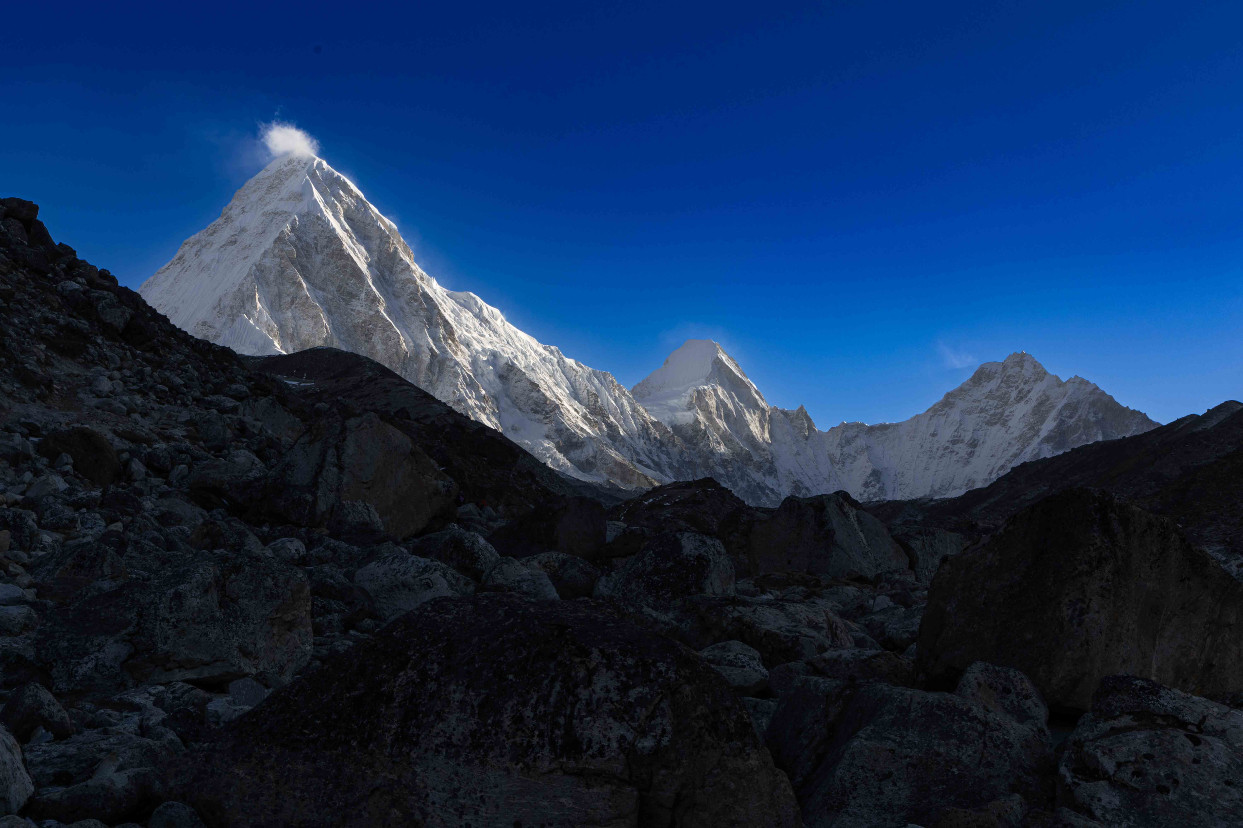 Pumori and Surrounding Mountains