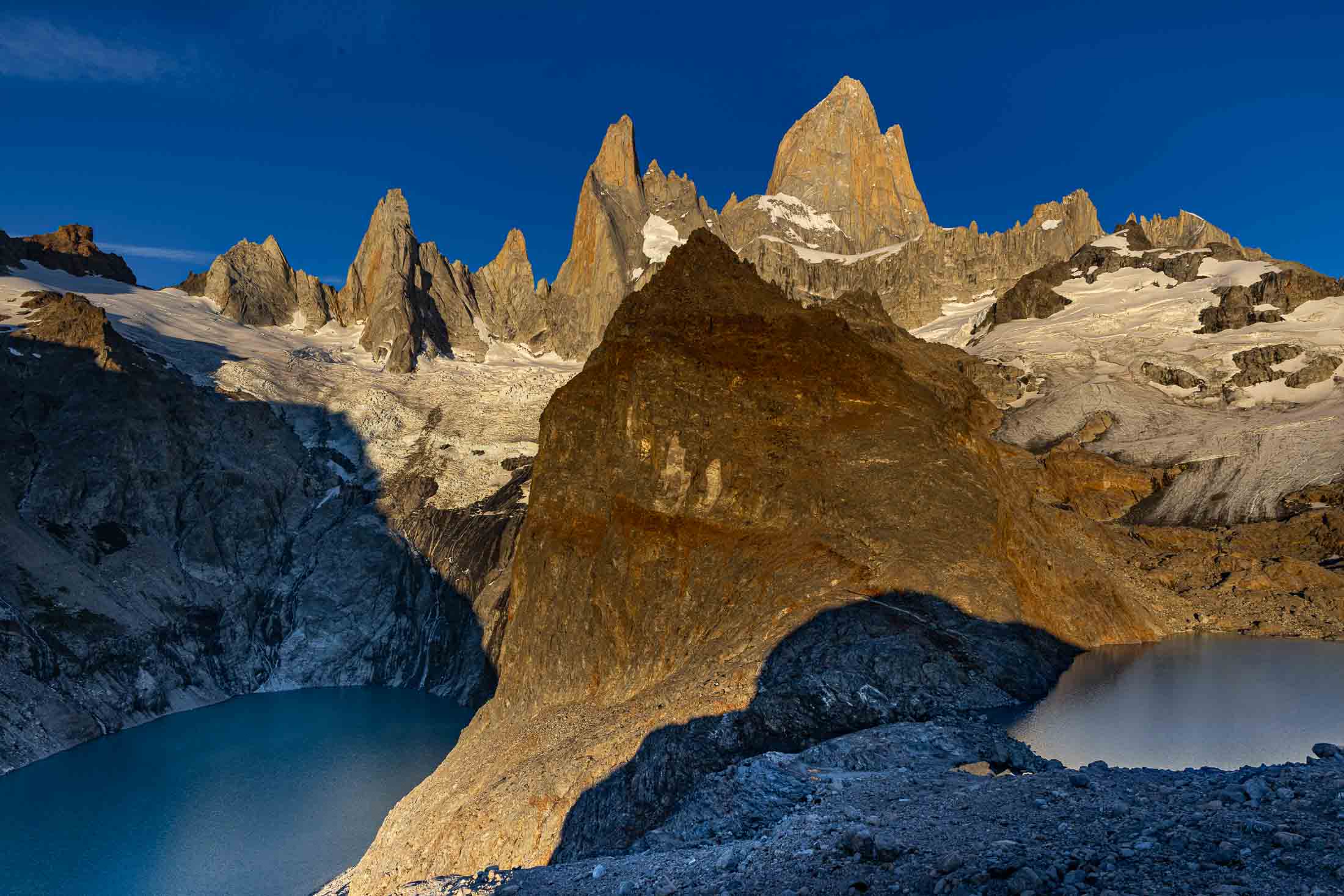 Sunrise light on Mount Fitz Roy near El Chaltén in Los Glaciares National Park, Argentina