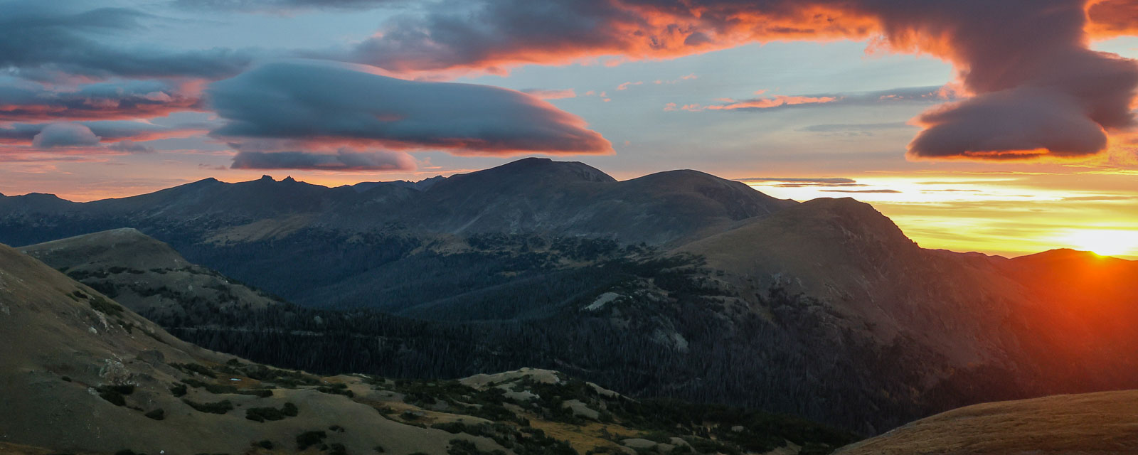 Sunrise panorama on Trail Ridge Road in Colorado